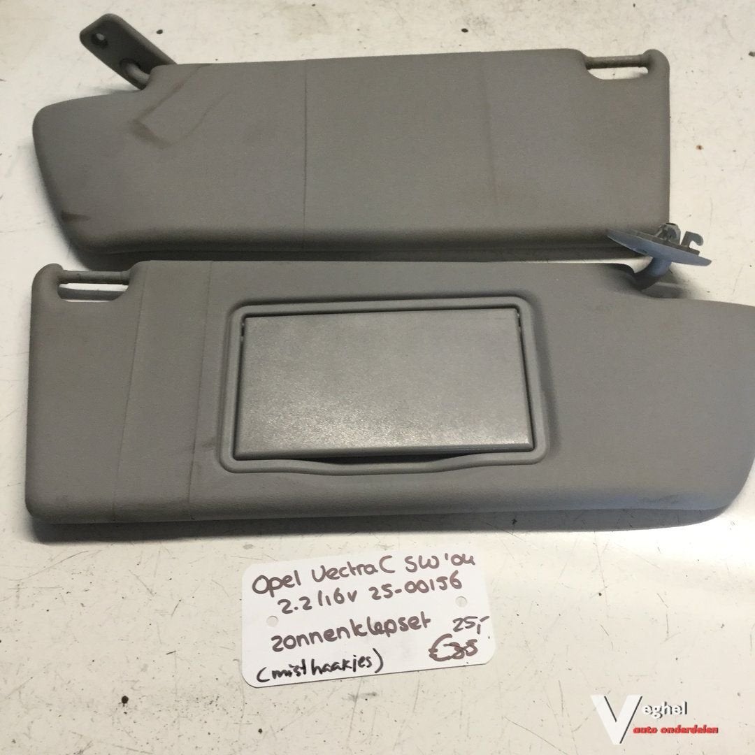 Opel Vectra C Station 2.2 16v 2004 2500116   Zonnekleppen se