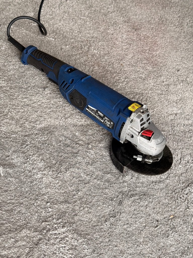 VARO haakse slijper 1200W 125mm regelbaar toerental, Ophalen of Verzenden, Gebruikt, 700 tot 1000 watt, Haakse handslijpmachine