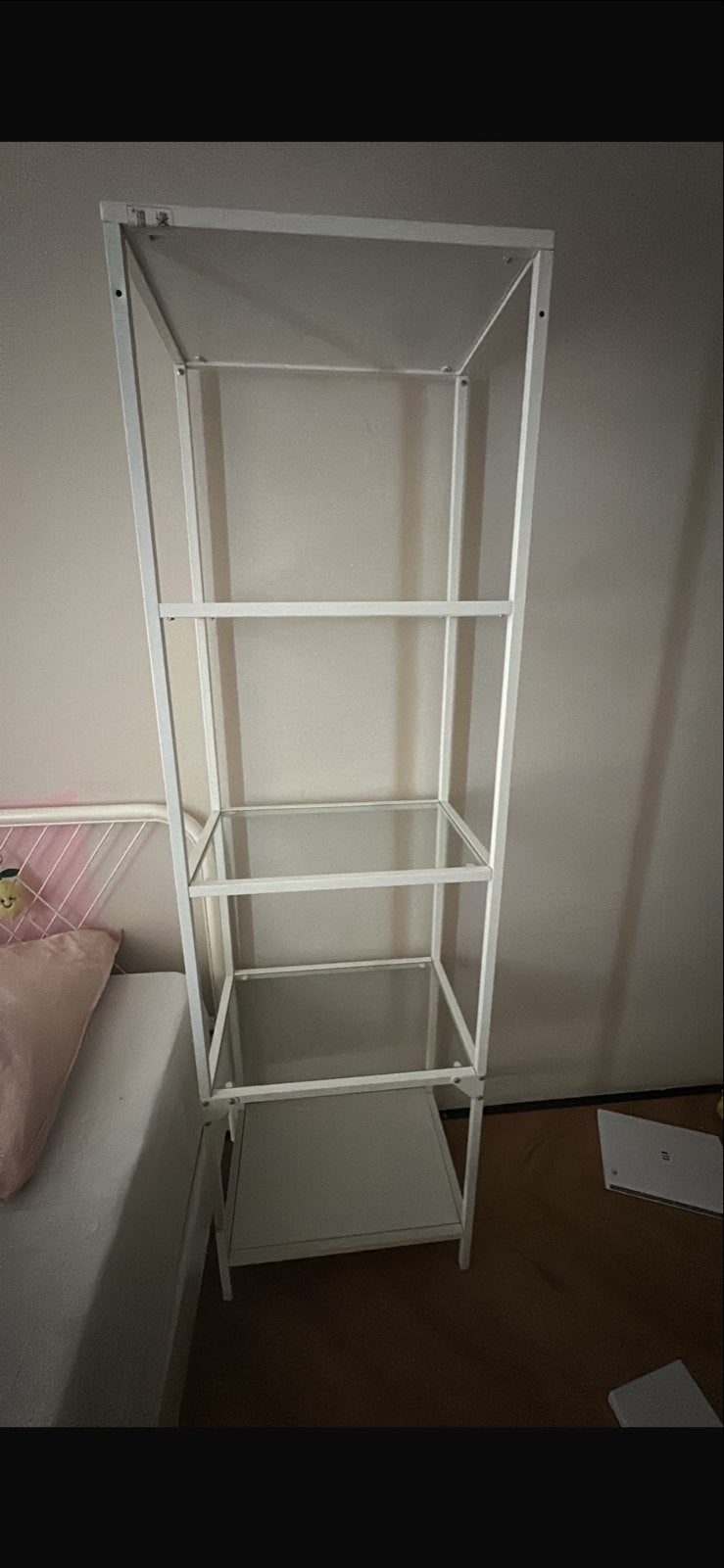 IKEA VITTSJÖ Glazen Kast - Wit, Ophalen, Gebruikt