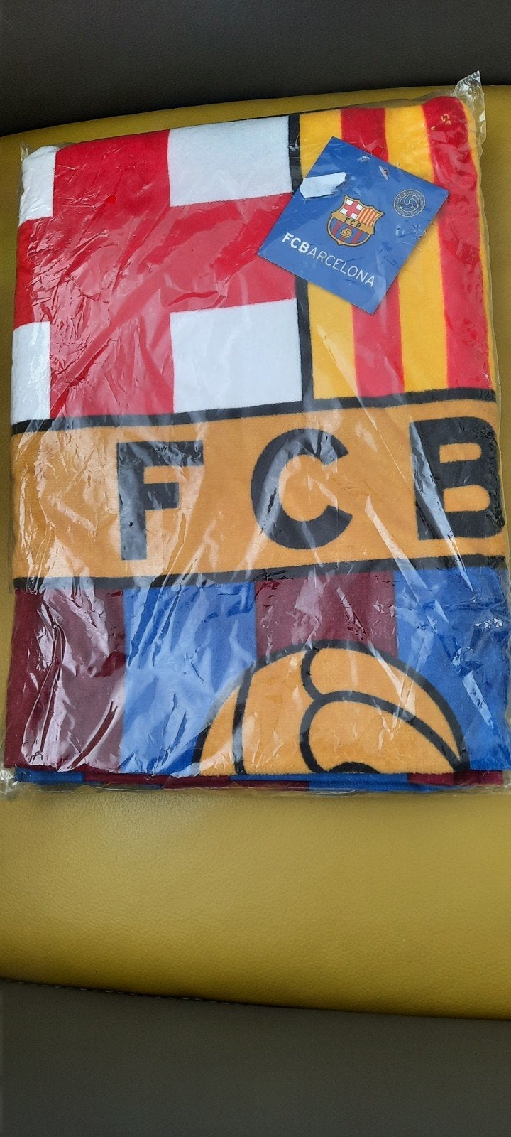 NIEUW F.C. BARCELONA strandlaken/handdoek voor 10 euro, Maat XL, Ophalen of Verzenden, Nieuw, Clubaccessoires