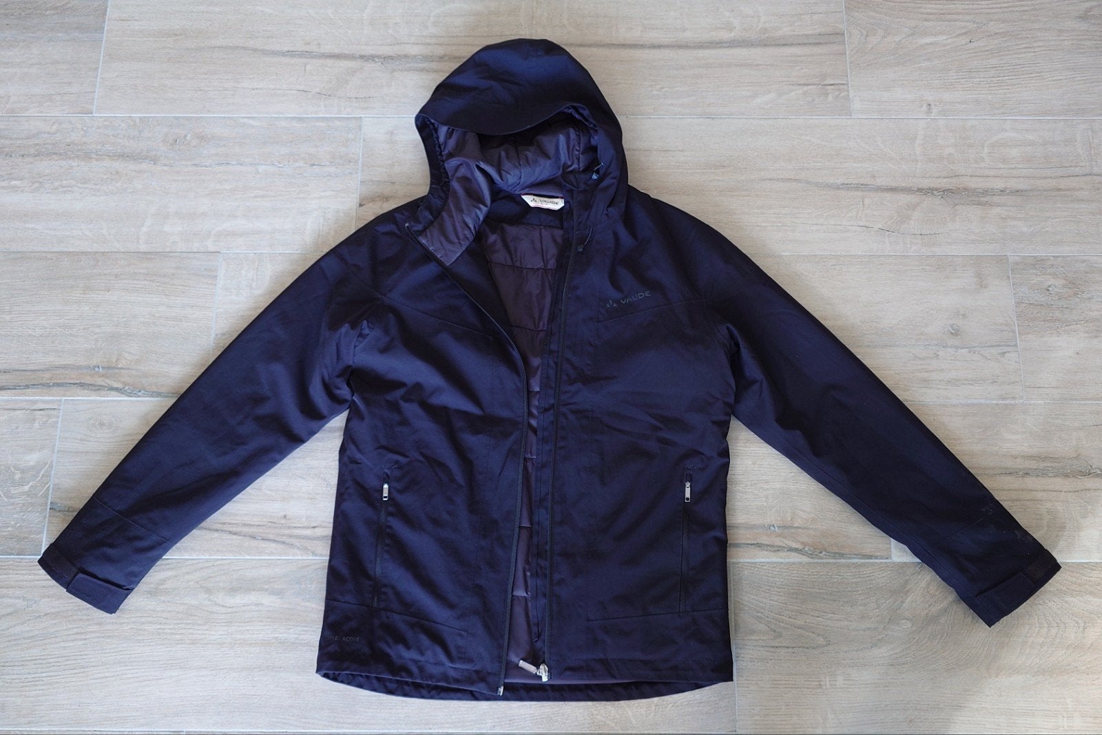 Vaude gevoerde hardshell jas, Ophalen of Verzenden, Zo goed als nieuw, Zwart