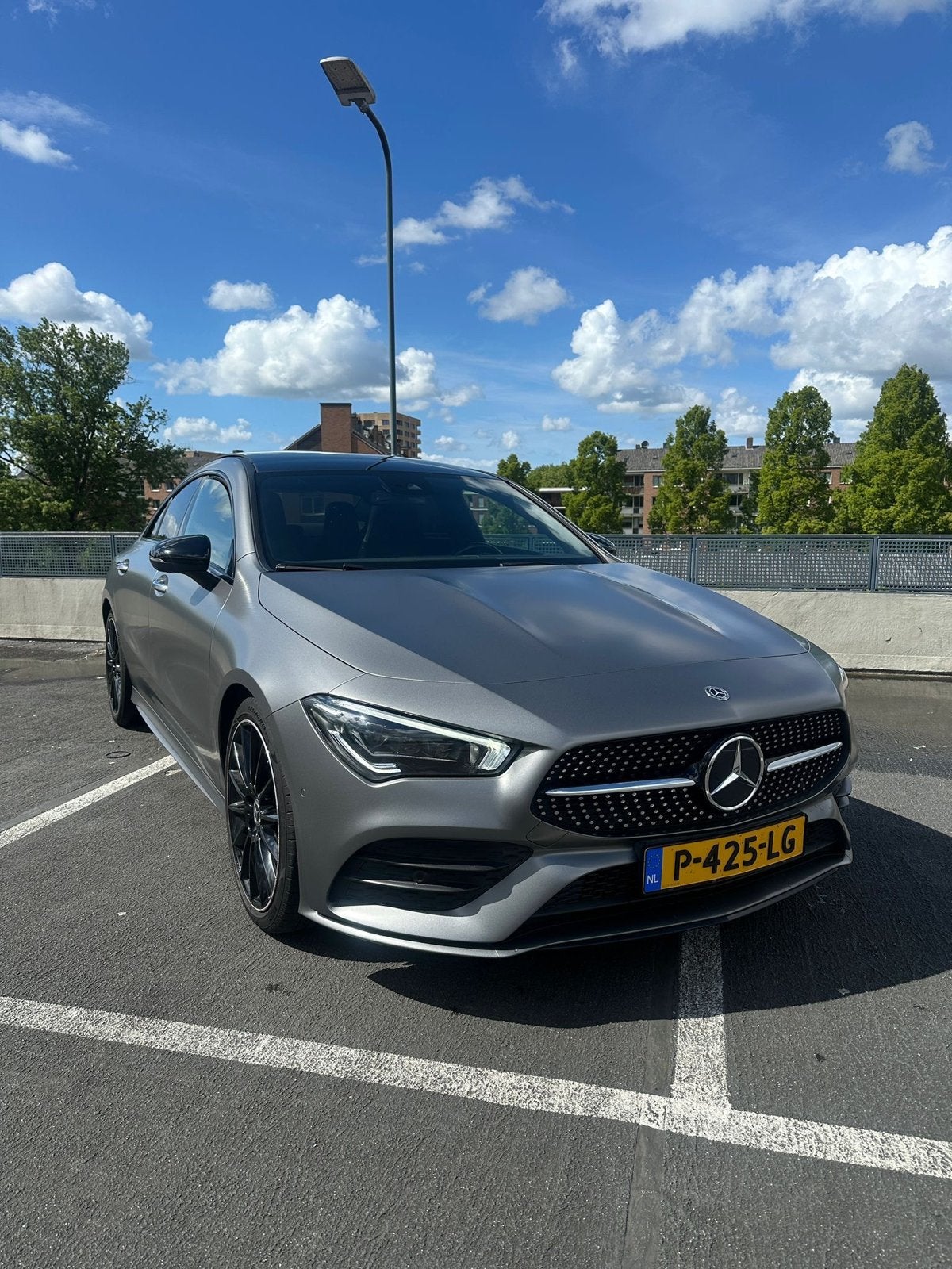 Mercedes-Benz CLA 200 163pk 7G-DCT 2020 Grijs, Auto's, CLA, 15 km/l, 4 cilinders, 163 pk