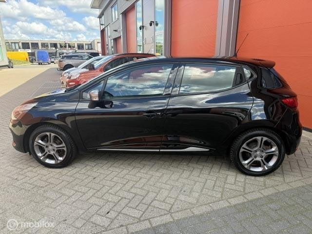 Foto 6 van Renault Clio 0.9 TCe Dynamique 5 DRS - APK 07-2027 - AIRCO-
