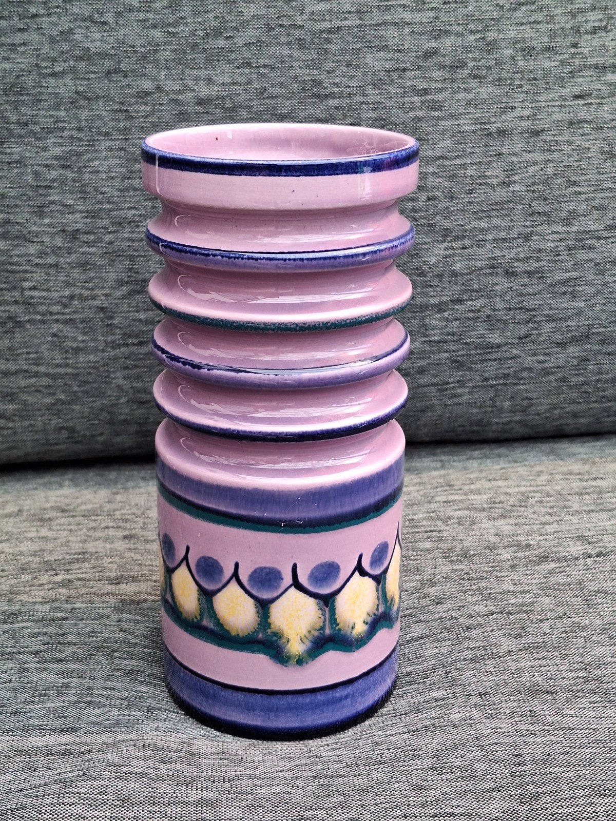 Vintage Fiora Holland Vaas - Paars met Decoratie, 21cm, Antiek en Kunst, Antiek | Vazen, Ophalen of Verzenden