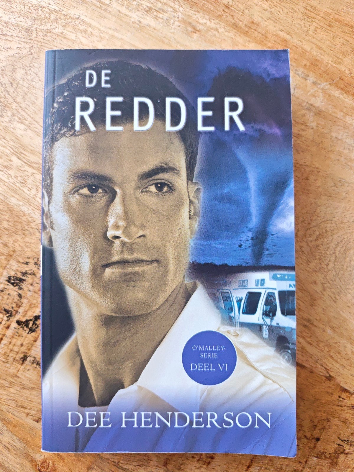 De Redder - O'Malley-serie Deel VI - Dee Henderson, Boeken, Dee Henderson, Ophalen of Verzenden, Zo goed als nieuw, Nederland
