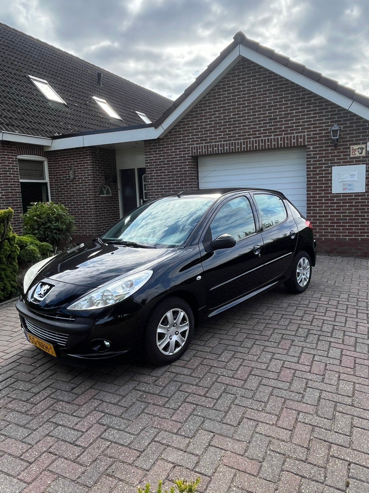 Peugeot 206+ 1.4 5D Airco ijskoud, nieuwe koppakking en riem, Auto's, Peugeot, Voorwielaandrijving, 206+, Stof, 4 cilinders