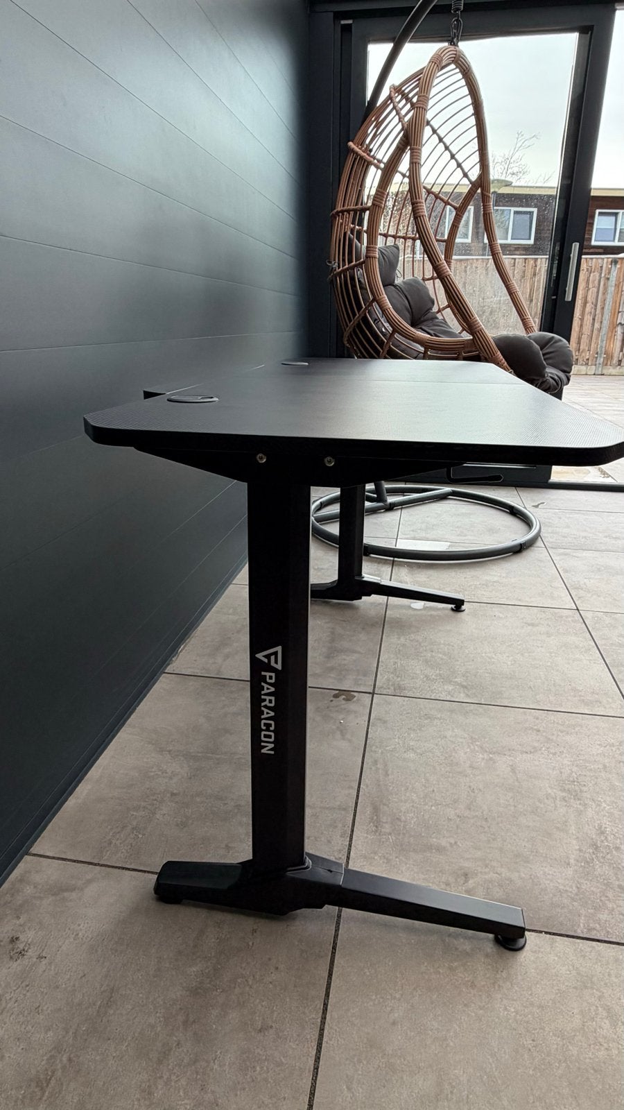 Paracon Gaming Bureau Zwart - Zo goed als nieuw, Ophalen, Spaanplaat of MDF, Zo goed als nieuw, Modern