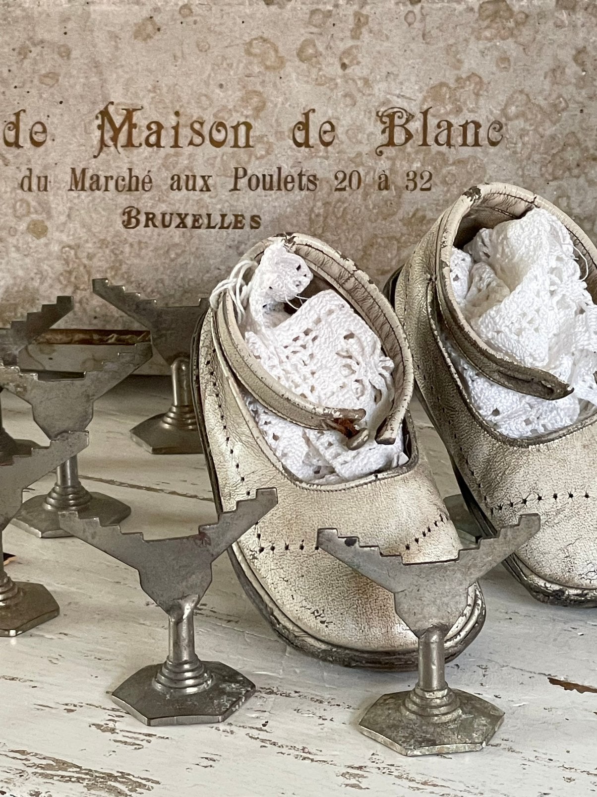 Brocante oude Franse schoenstandaardjes / schoen standaardje, Ophalen of Verzenden