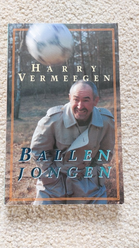 Ballenjongen - Harry Vermeegen (Voetbalboek), Boeken, Gelezen, Harry Vermeegen, Ophalen of Verzenden, Balsport