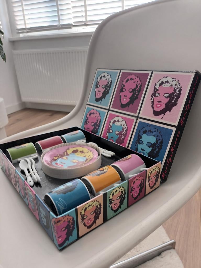 Van Dove en Zn Espresso Set Marilyn Monroe Pop Art, Huis en Inrichting, Keuken | Servies, Ophalen of Verzenden