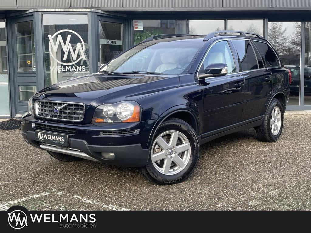 Volvo XC90 2.5 T Momentum 7p facelift | Youngtimer | Trekhaa, Auto's, Gebruikt, 1991 kg, Blauw, 2521 cc