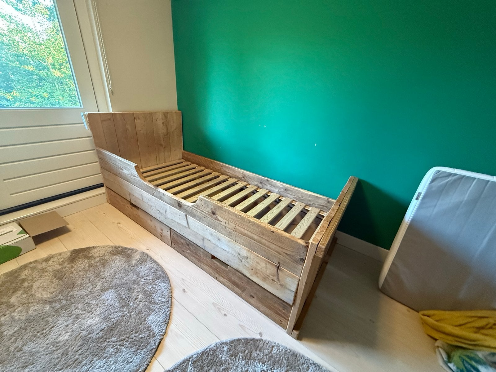 Steigerhouten kinderbed met lades, Gebruikt, 90 cm, Eenpersoons, Bruin