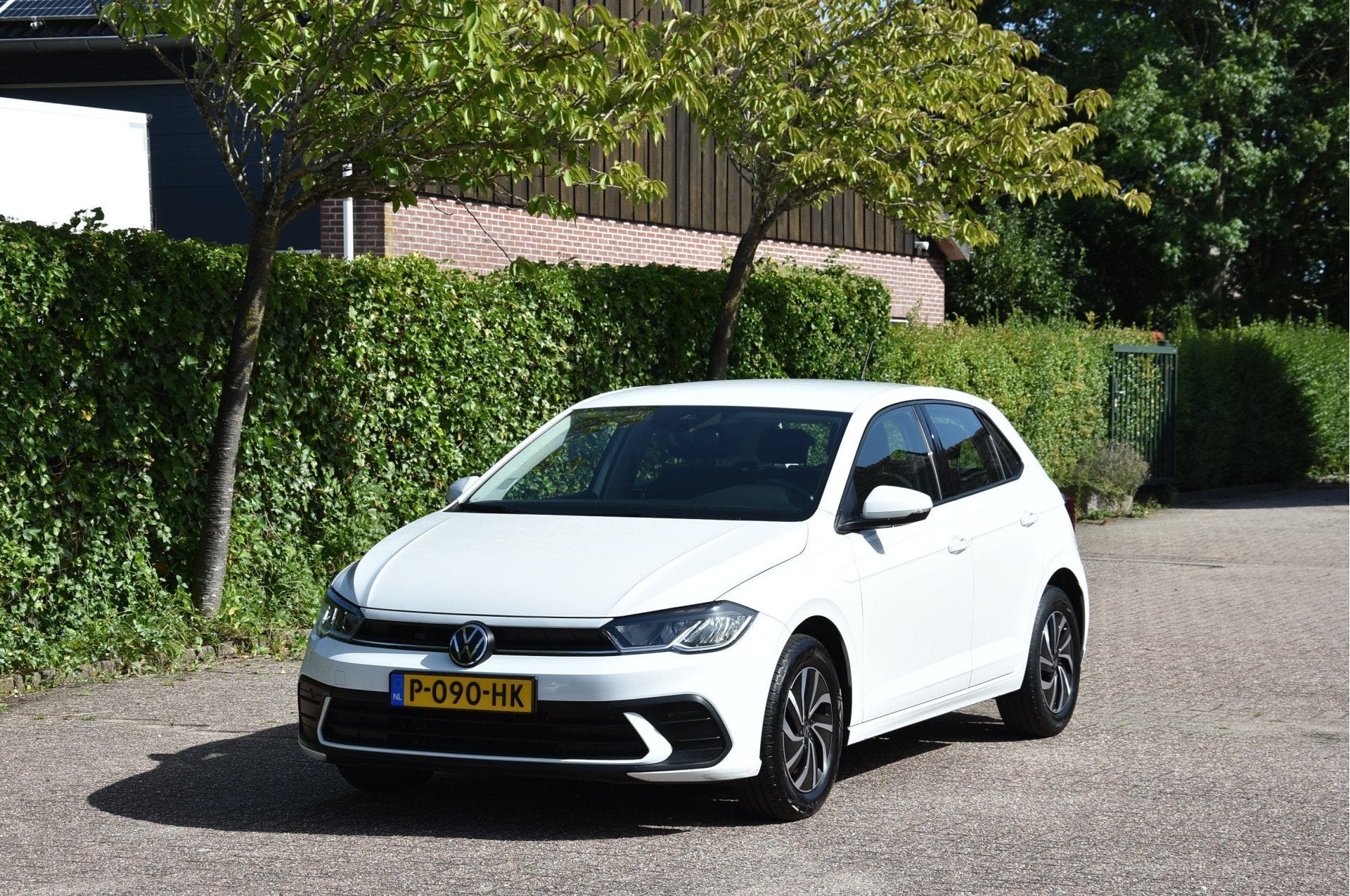 Volkswagen Polo 1.0 TSI 96 PK Life Carplay LED NAP Garantie, Auto's, Dealer onderhouden, Stof, Gebruikt, 580 kg