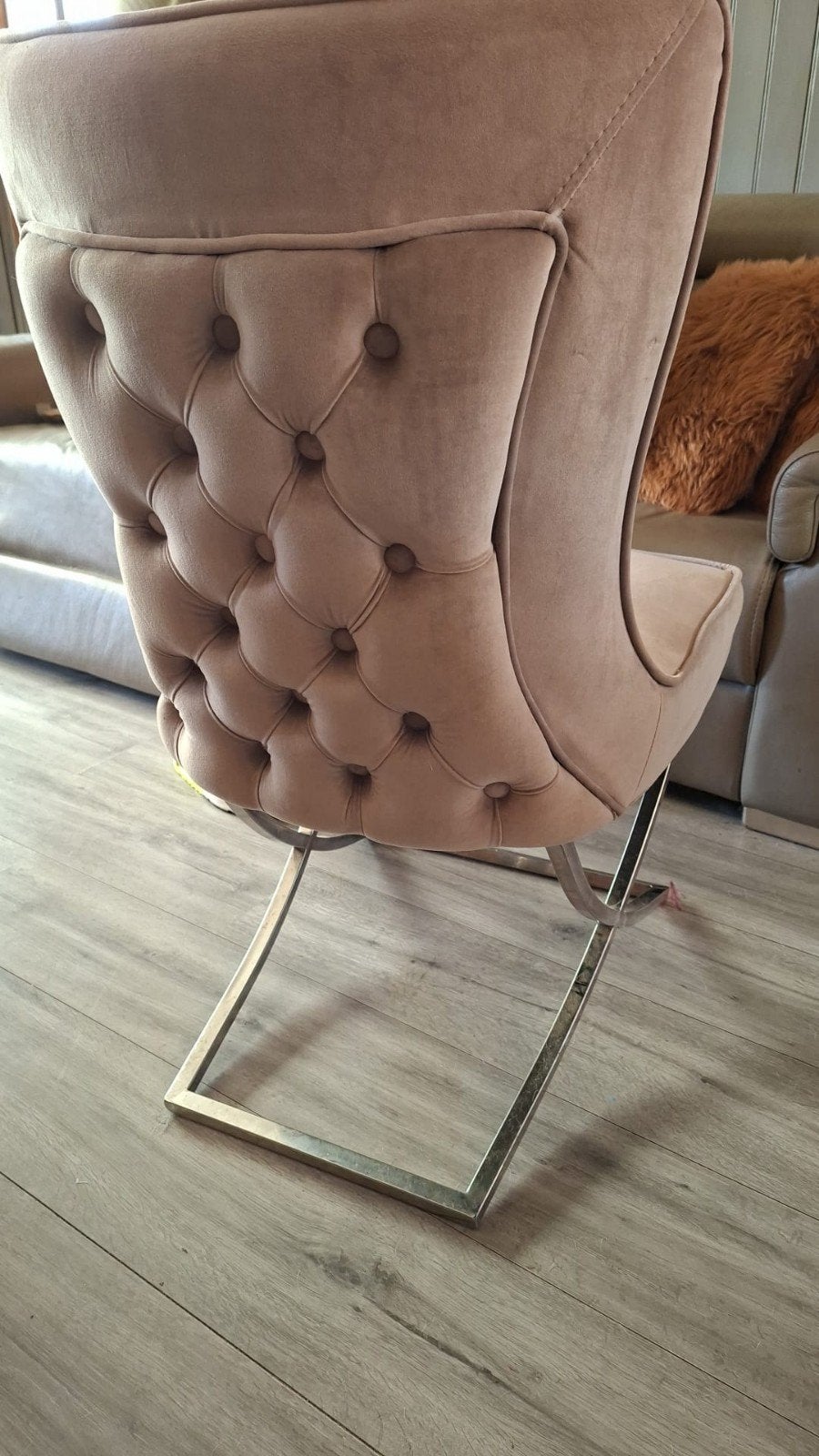 4x Hotel Chique Eetkamerstoelen Taupe met zilveren Onderstel, Huis en Inrichting, Stoelen, Overige kleuren, Ophalen of Verzenden