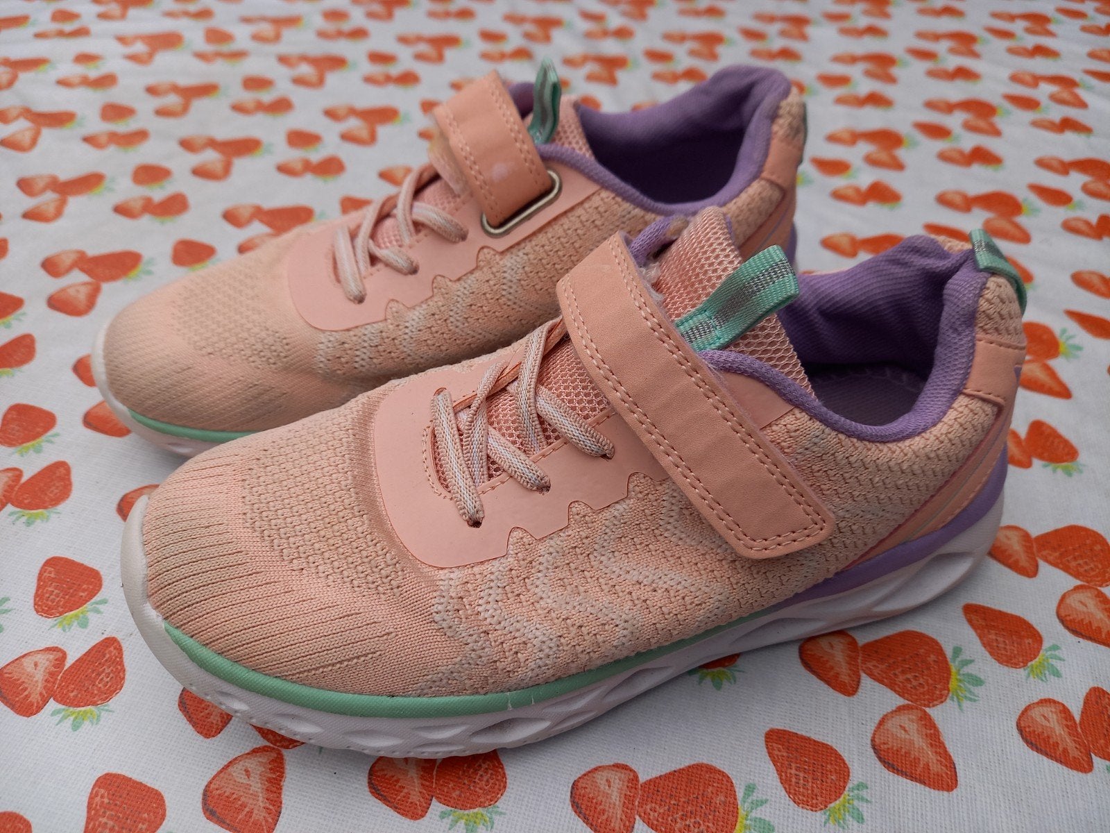 Roze/paarse gymschoenen voor meisje - Maat 36, Ophalen, Meisje, Sportschoenen, Osaga