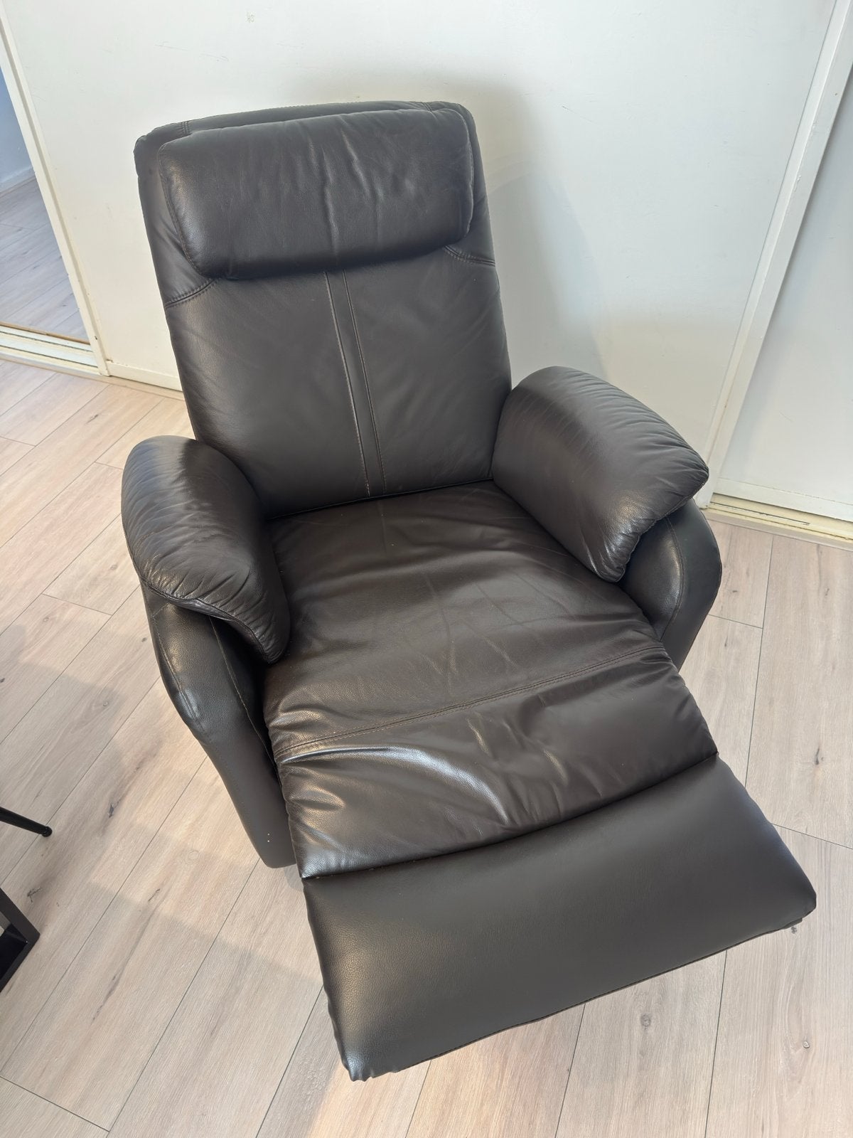 Comfortabele bruine leren relaxfauteuil, Huis en Inrichting, Ophalen, Gebruikt, Bruin, Leer