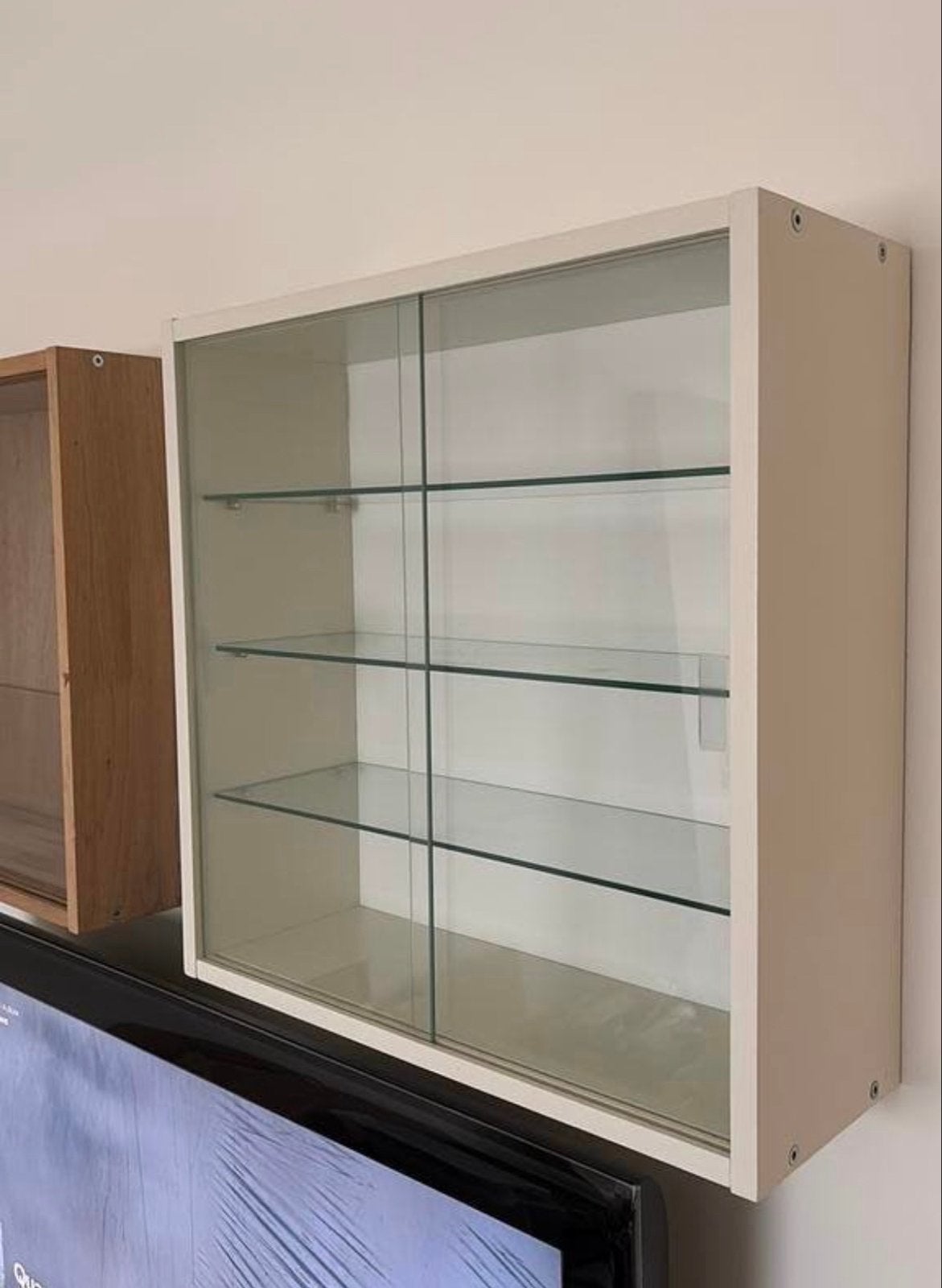 IKEA Järna vitrinekast - wit en hout, Huis en Inrichting, Kasten | Vitrinekasten, Ophalen, Minder dan 50 cm, Gebruikt, Glas