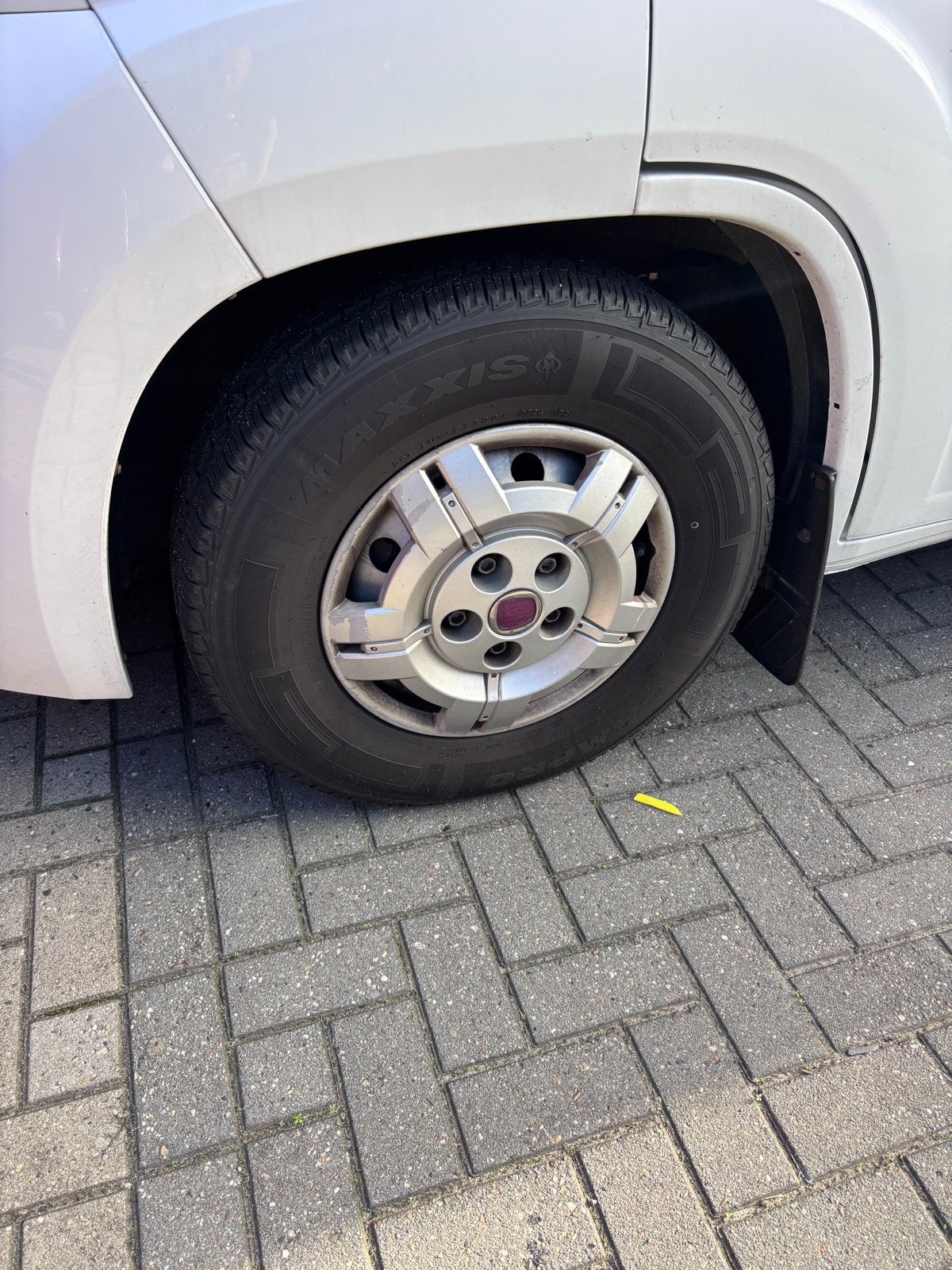Maxxis Campro banden met velgen 225/75R16CP Fiat Ducato, Ophalen, 16 inch, Banden en Velgen, Bestelwagen