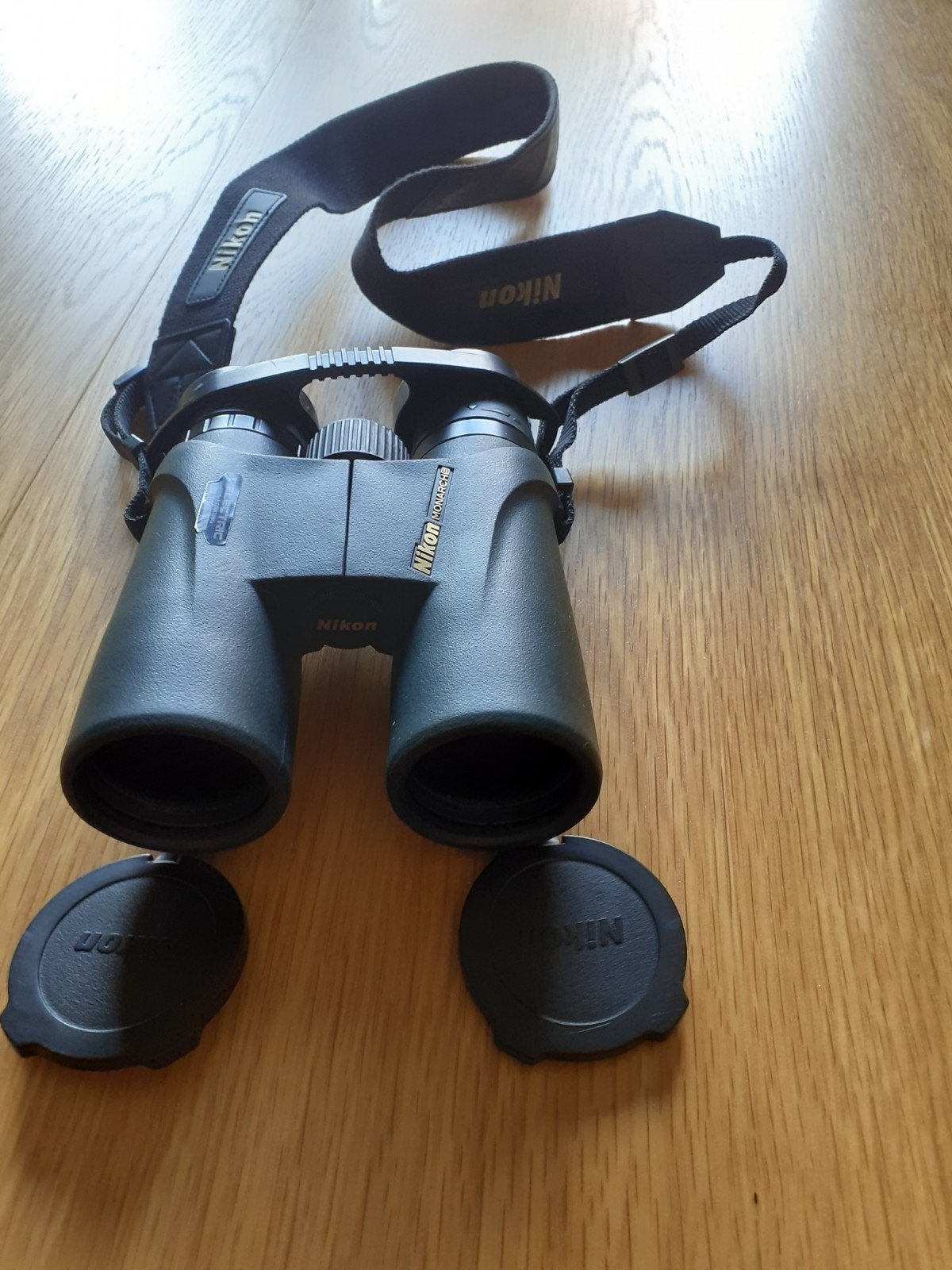 verrekijker nikon, Ophalen, Zo goed als nieuw, 20x of meer, Dakkant (recht)