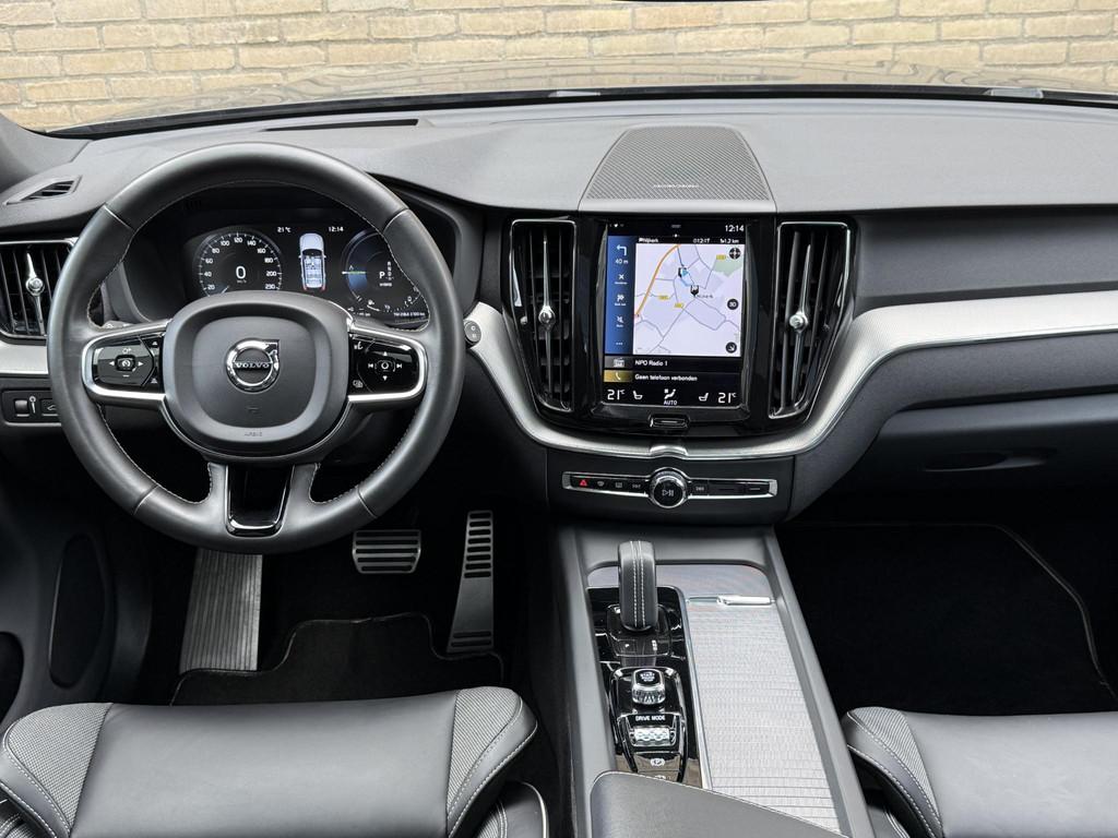 Volvo XC60 2.0 Recharge T6 AWD R-Design | Panoramadak | Elek, Auto's, Volvo, Automatische klimaatregeling, Gebruikt, Euro 6, 1969 cc