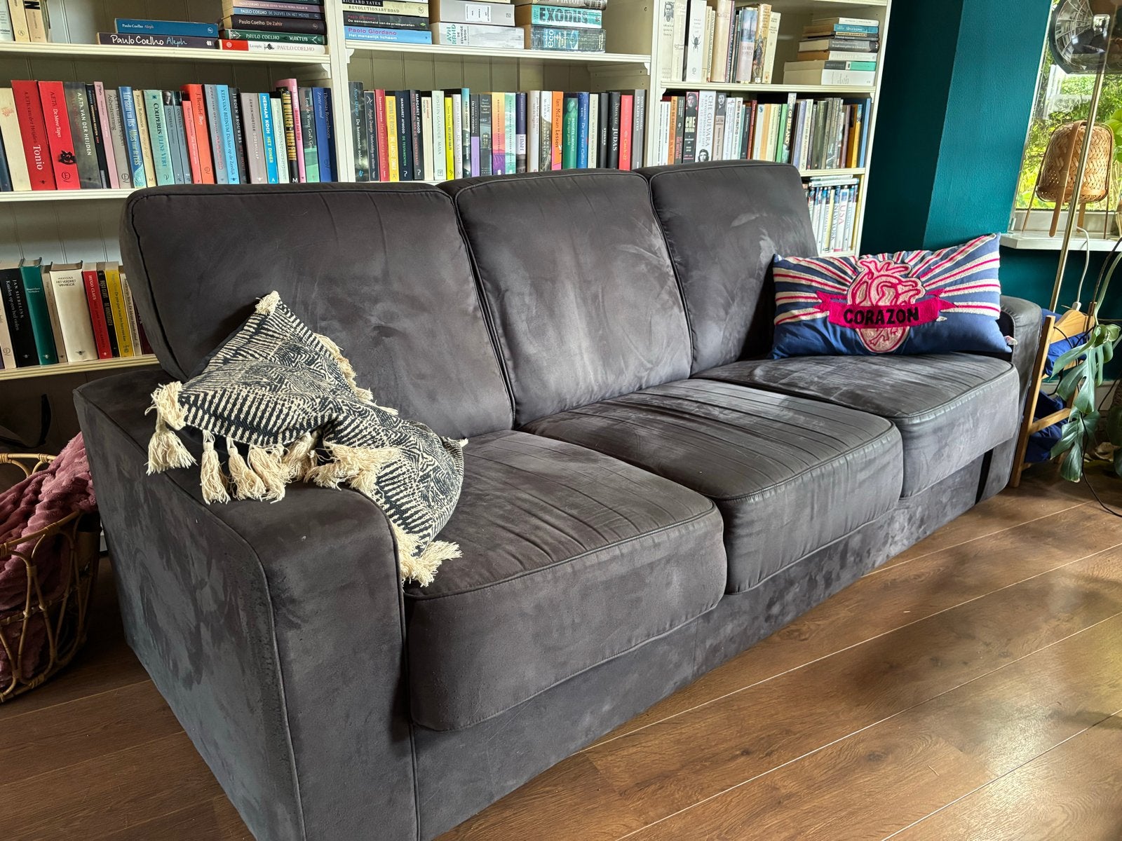 Comfortabele driezitsbank van stof, donkergrijs/blauw, Ophalen, Gebruikt, Driepersoons, 75 tot 100 cm