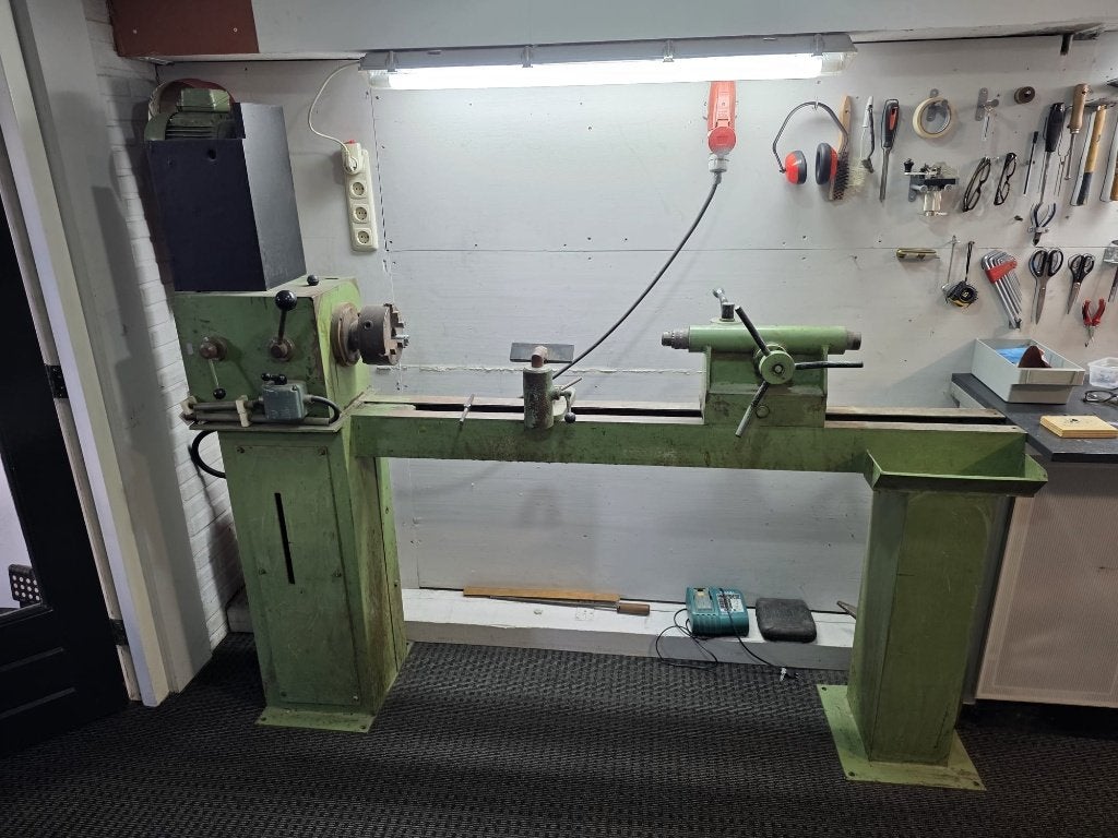 Houtdraaibank draaibank biljart keuen reparatie, Doe-het-zelf en Verbouw, Draaibanken, Ophalen, Gebruikt, Houtdraaibank, 1000 mm of meer