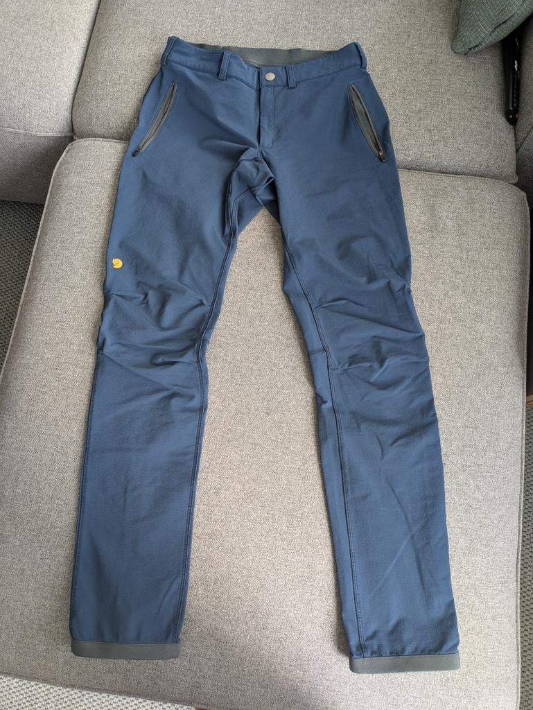 Fjällräven Bergtagen outdoor broek dames, maat 38, Maat 38/40 (M), Blauw, Ophalen of Verzenden, Zo goed als nieuw