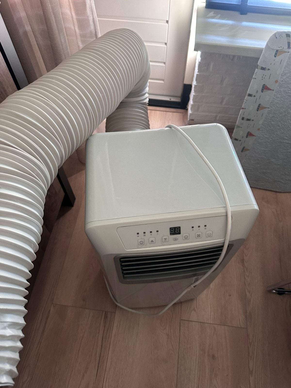 Mobiele airco, Ophalen, Minder dan 60 m³, 3 snelheden of meer, Zo goed als nieuw