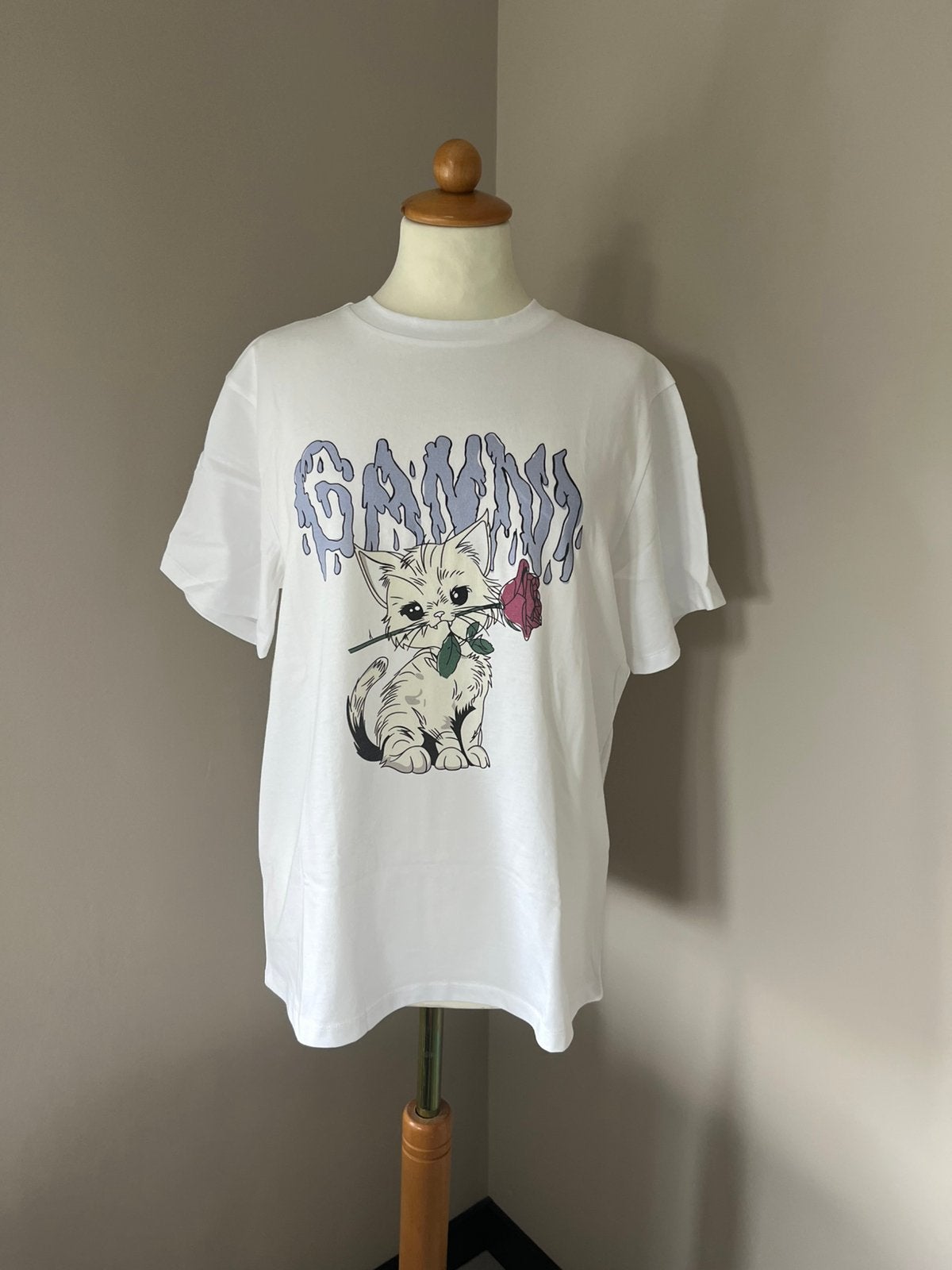 Nieuw! Ganni t-shirt wit met poezen print 38/40, Maat 38/40 (M), Wit, Nieuw, Ophalen of Verzenden