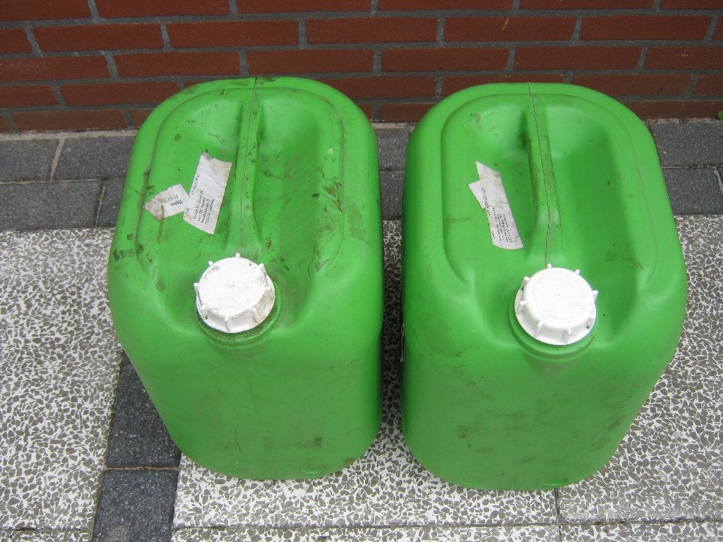 jerrycan, Minder dan 75 liter, Ophalen, Gebruikt, Kunststof