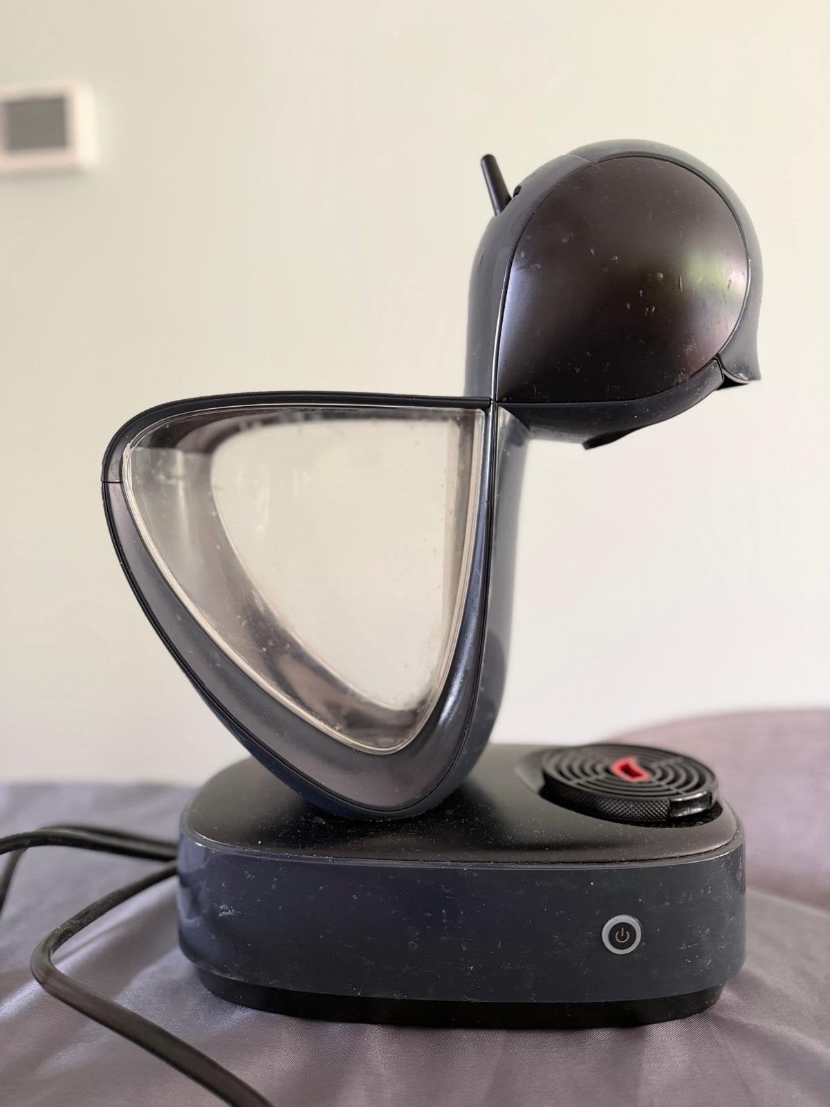 Nescafé Dolce Gusto Koffiezetapparaat, Koffiemachine, Ophalen of Verzenden, Zo goed als nieuw, 1 kopje