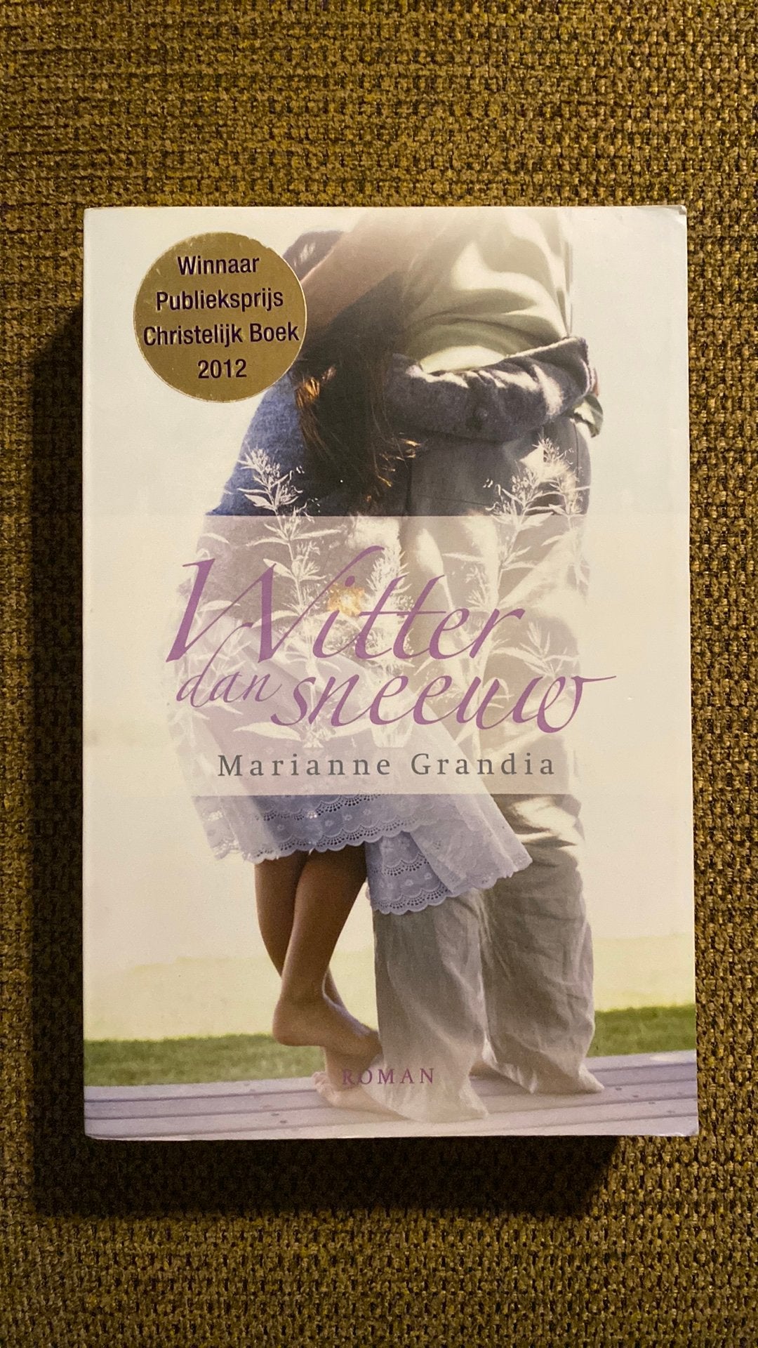Marianne Grandia - Witter dan sneeuw, Boeken, Ophalen of Verzenden, Zo goed als nieuw, Marianne Grandia