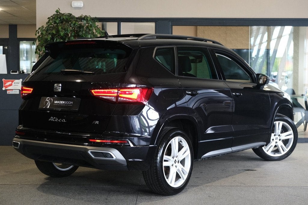 Seat Ateca 1.5 TSI FR DSG 150pk Led Pano Virtual Camera, Auto's, Seat, Zwart, 4 cilinders, 150 pk, Ateca