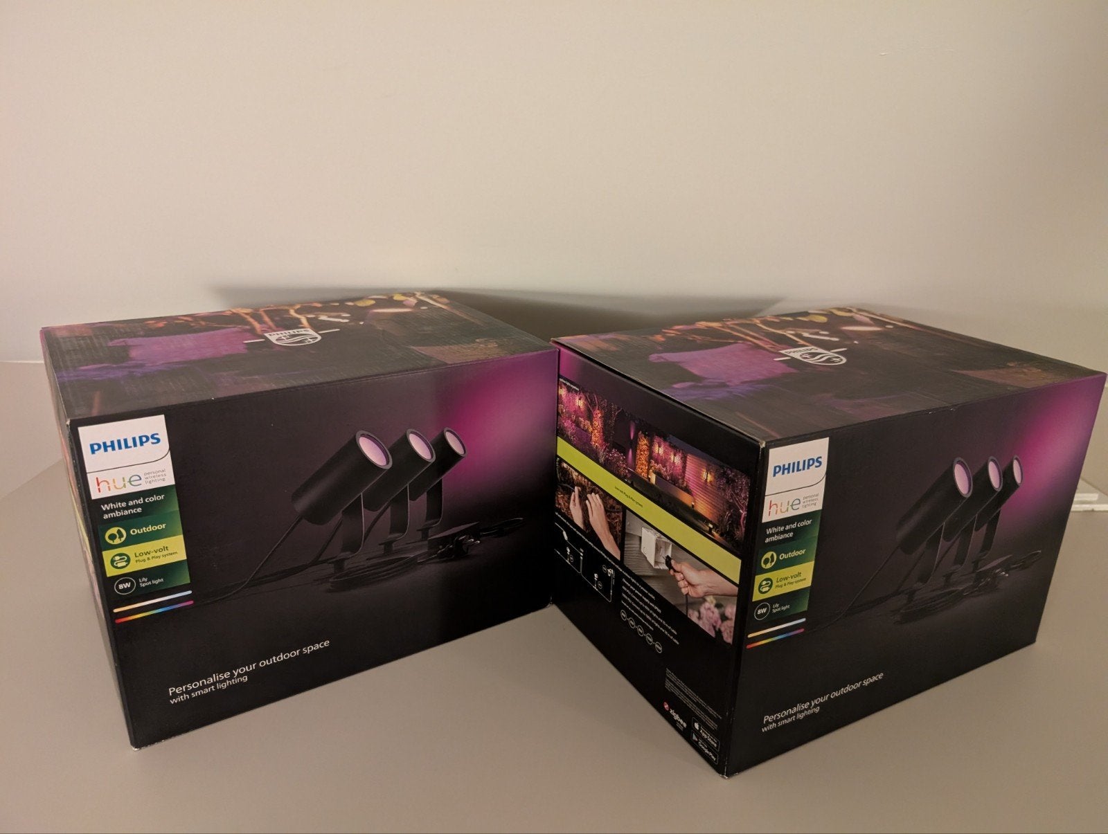 Hue Lily spot 3pack hue spots tuinverlichting tuinspot, Tuin en Terras, Minder dan 50 watt, Ophalen of Verzenden, Netvoeding, Spots
