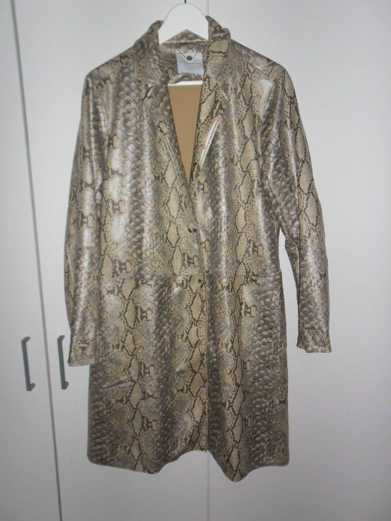 Rino & Pelle Beige/Grijze Blazer/Jas Met Slangenprint Mt 44, Beige, Maat 42/44 (L), Nieuw, Ophalen of Verzenden