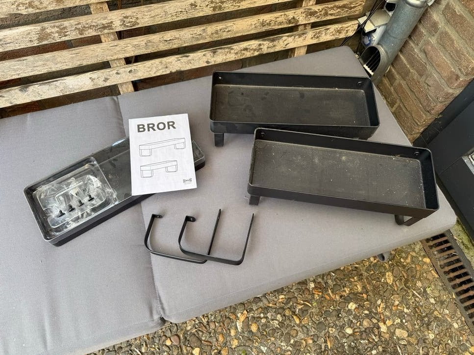 IKEA BROR stellingkast accessoires - bakken en haken, Ophalen of Verzenden, Gebruikt
