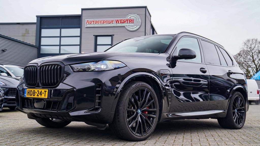 BMW X5 XDrive50e | Luchtvering | Bowers&Wilkins | Stoelverko, Gebruikt, 2395 kg, Zwart, Bedrijf