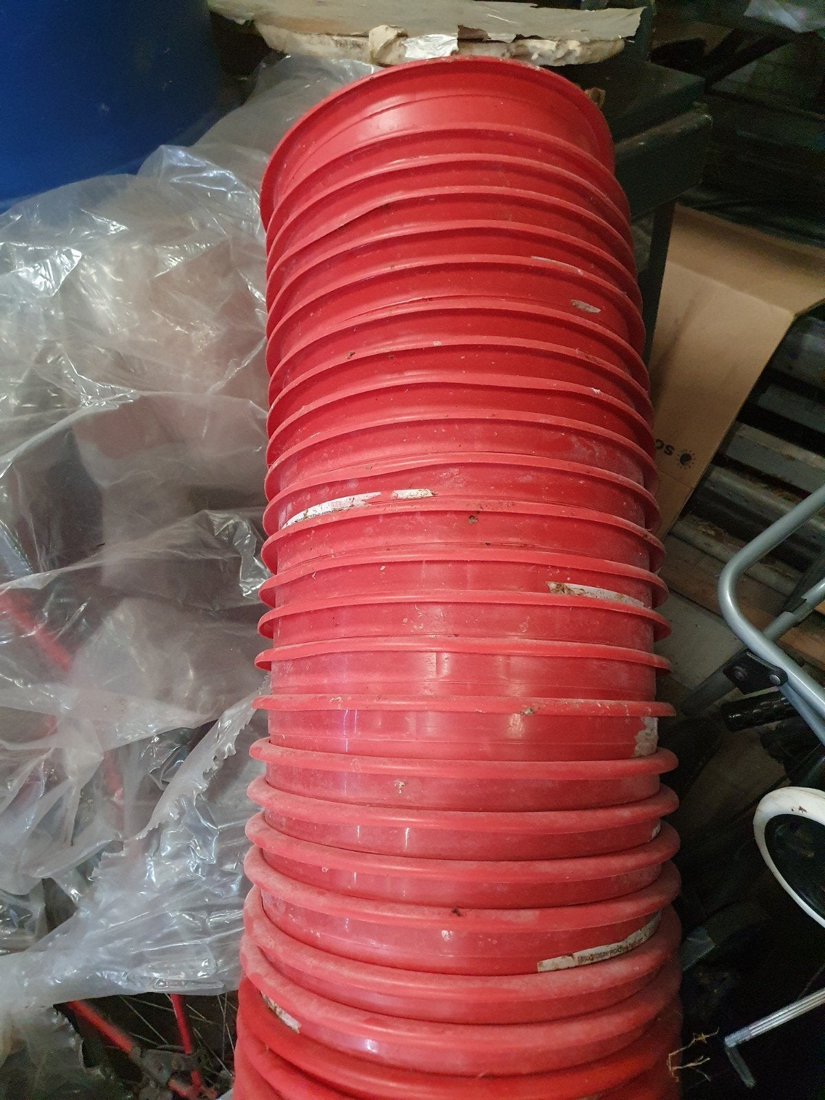 Partij plastic bakken, Ophalen, Minder dan 50 cm, Minder dan 40 cm, Minder dan 35 cm
