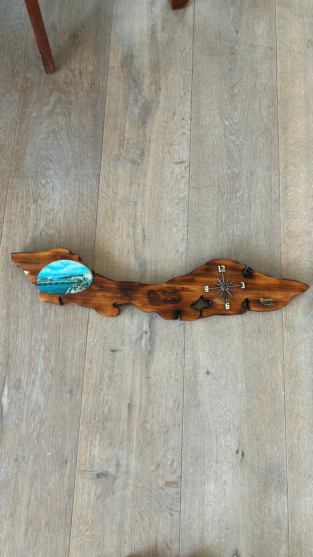 Houten wanddecoratie in de vorm van Curacao, Ophalen of Verzenden, Zo goed als nieuw