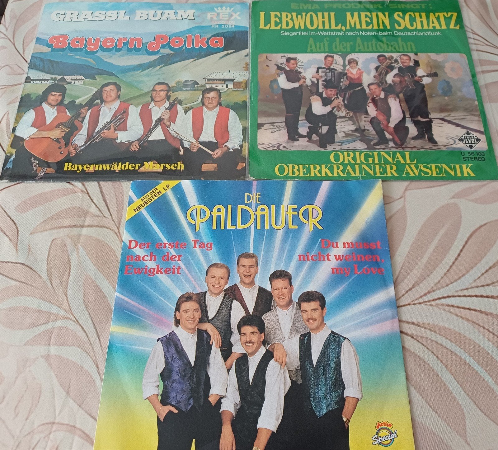 Grassl Buam/Oberkrainer Avsenik. 4 Single's, Cd's en Dvd's, Ophalen of Verzenden, Zo goed als nieuw, 7 inch, Levenslied of Smartlap