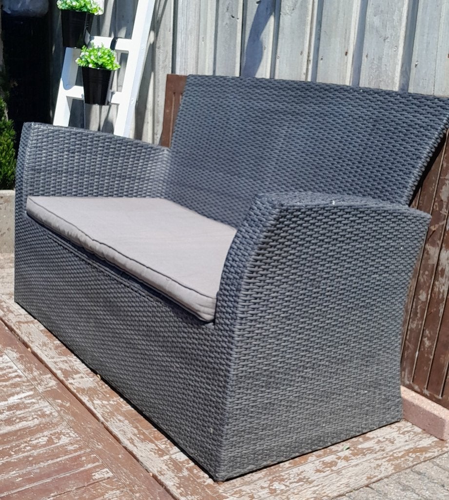 2 persoons tuinbankje met kussen, Ophalen, Gebruikt, Wicker