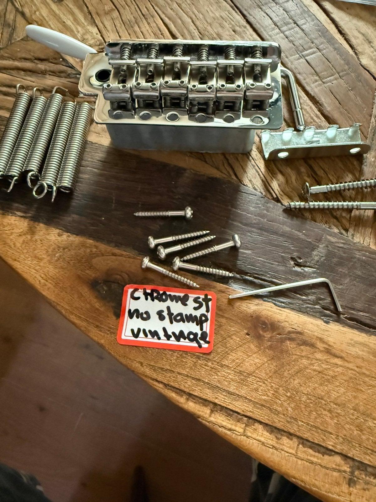 Stratocaster tremelo- Big block- chrome- staal zadels  new”, Muziek en Instrumenten, Verzenden, Geen, Nieuw, Elektrische gitaar