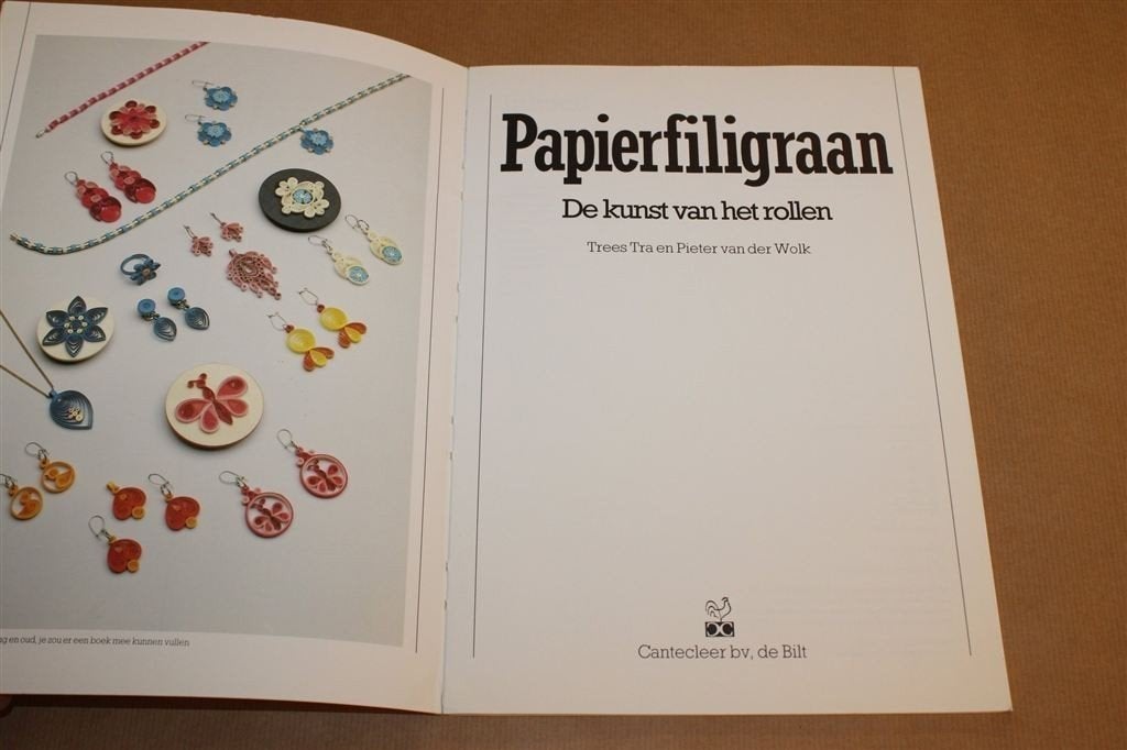 Papierfiligraan — Quilling, De Kunst van het Rollen, Boeken, Ophalen of Verzenden, Gelezen, Overige onderwerpen