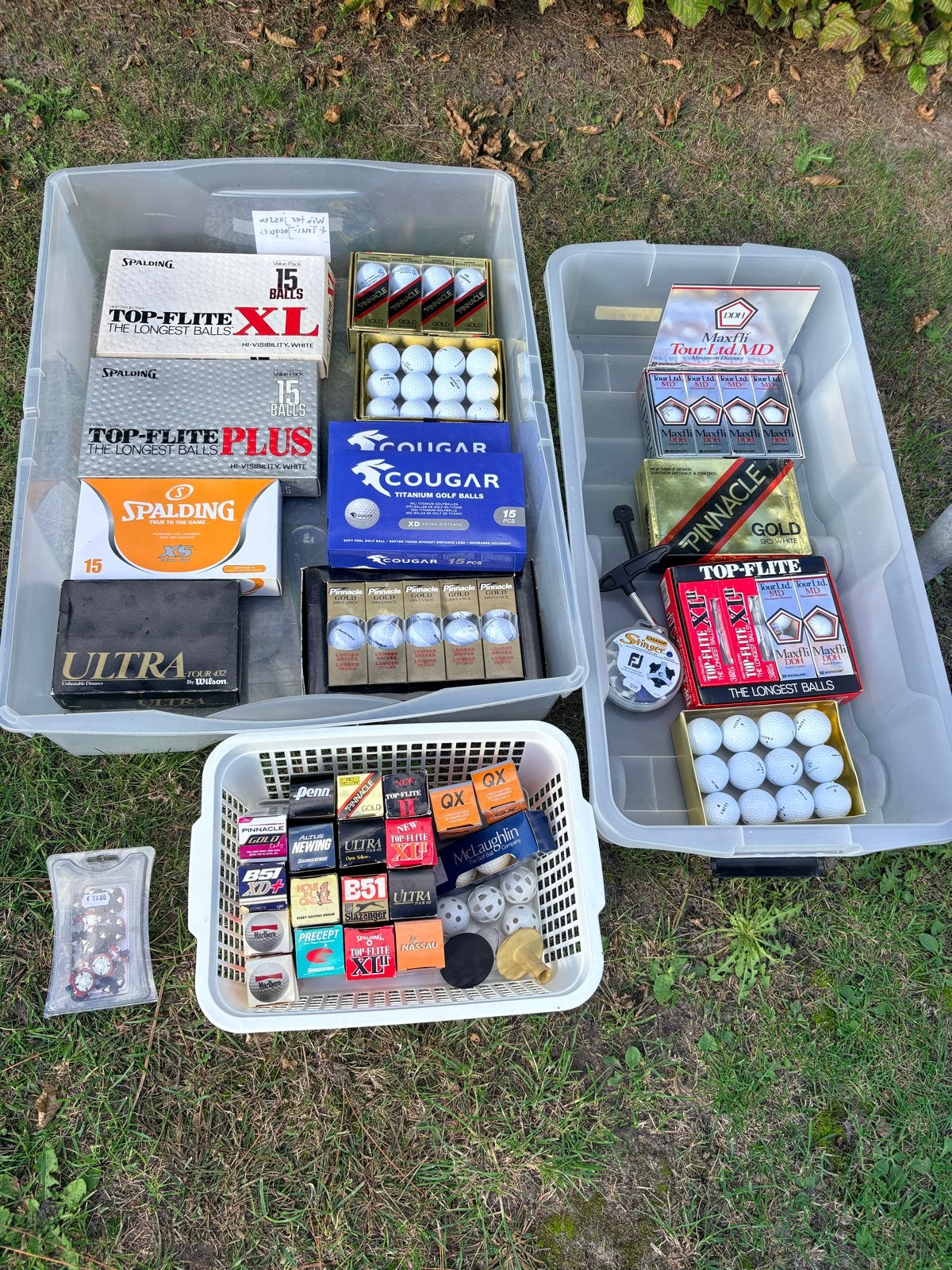 Grote partij golfballen en accessoires, Ophalen, Zo goed als nieuw, Bal(len), Overige merken