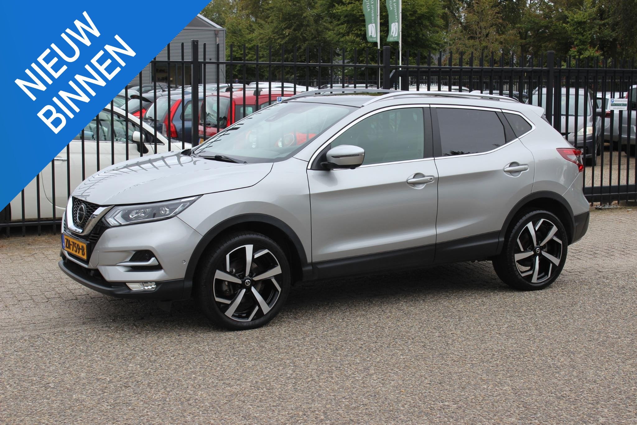Nissan Qashqai 1.2 Tekna + Leer, Panoramadak, Camera enz,enz, Auto's, Voorwielaandrijving, Gebruikt, Euro 6, 4 cilinders