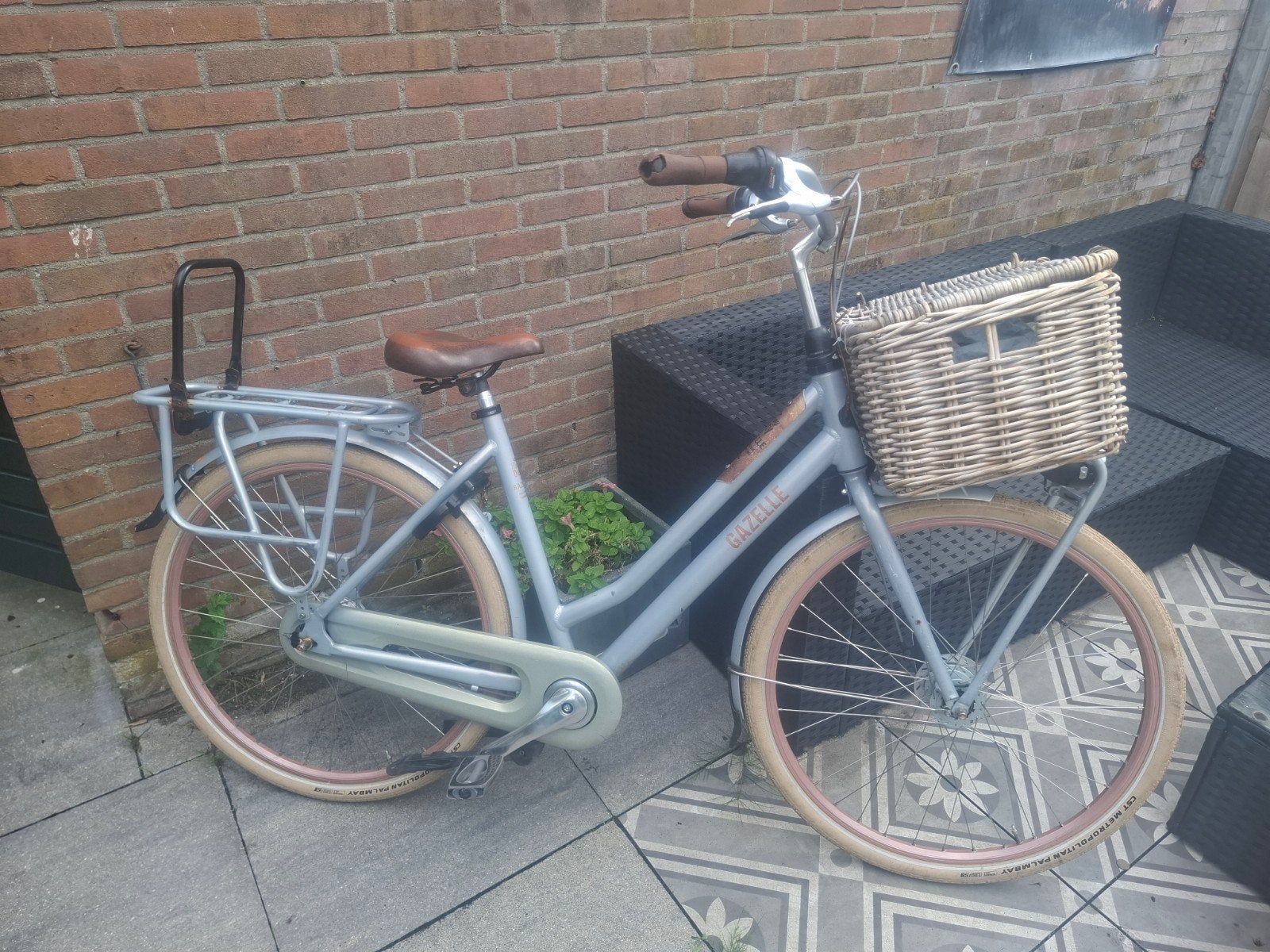Gazelle HeavyDuty damesfiets met mand, Fietsen en Brommers, Ophalen, Terugtraprem, Gebruikt, Versnellingen