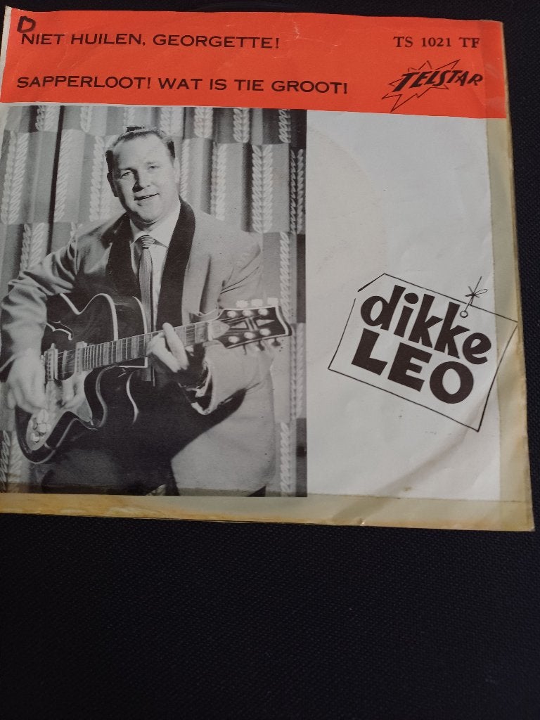 266a1 Single Dikke Leo – Sapperloot! Wat is tie groot!, Gebruikt, 7 inch, Ophalen of Verzenden, Overige typen