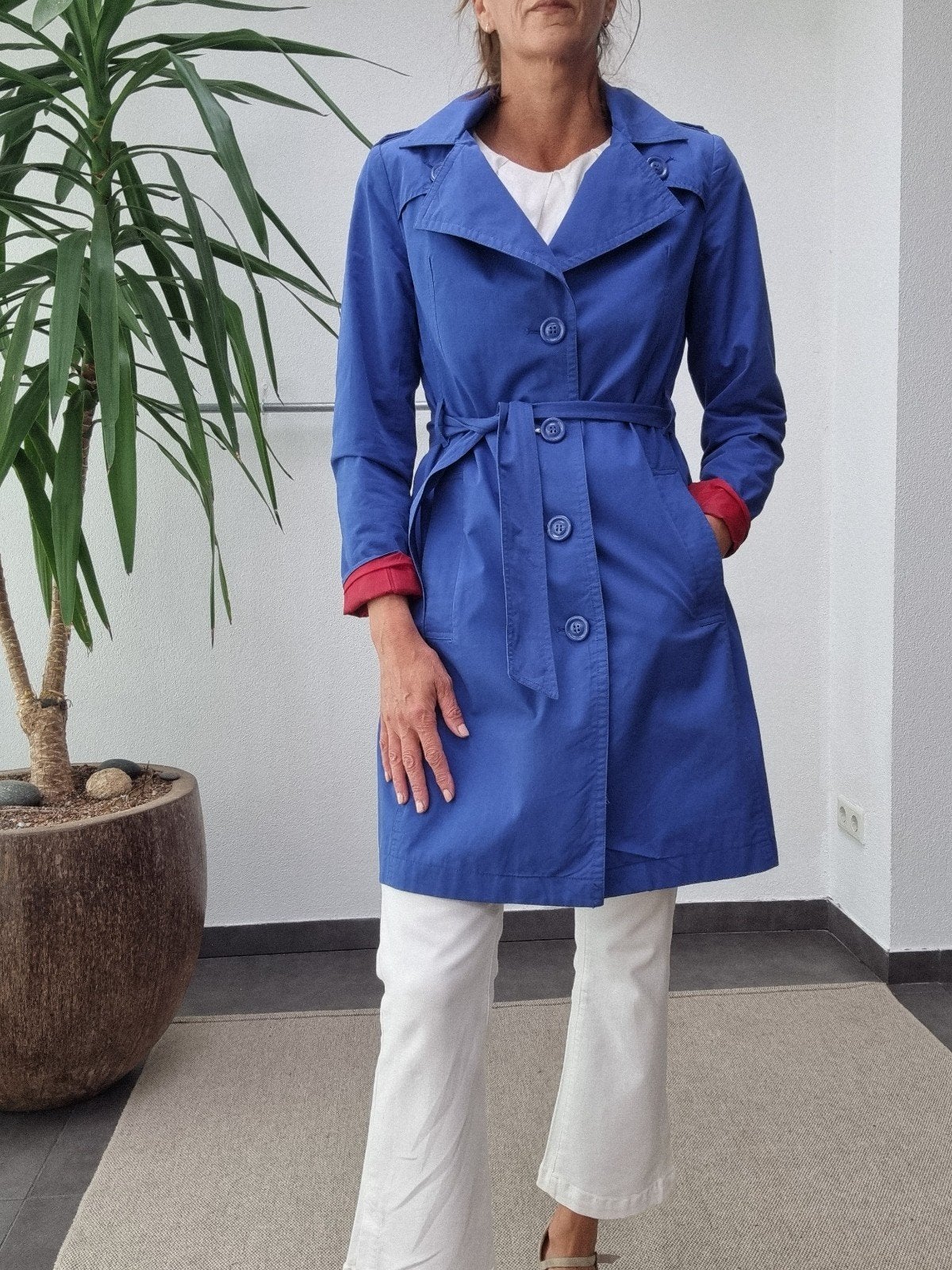 Yest lichte trenchcoat / tussenjas – koningsblauw, Kleding | Dames, Ophalen of Verzenden, Maat 38/40 (M), Blauw
