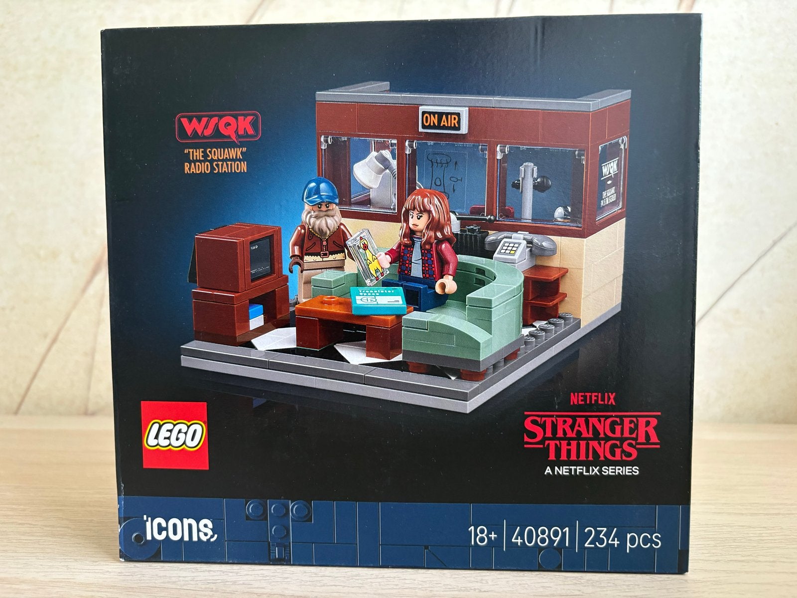 LEGO Icons Stranger Things The Squawk Radio Station 40891, Kinderen en Baby's, Speelgoed | Duplo en Lego, Inclusief minifiguren