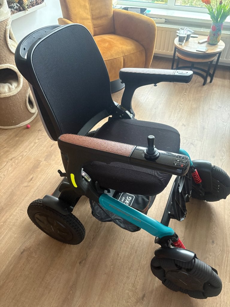 Te koop electrische rolstoel Robooter E60 Pro, Diversen, Ophalen, Inklapbaar, Gebruikt, Elektrische rolstoel